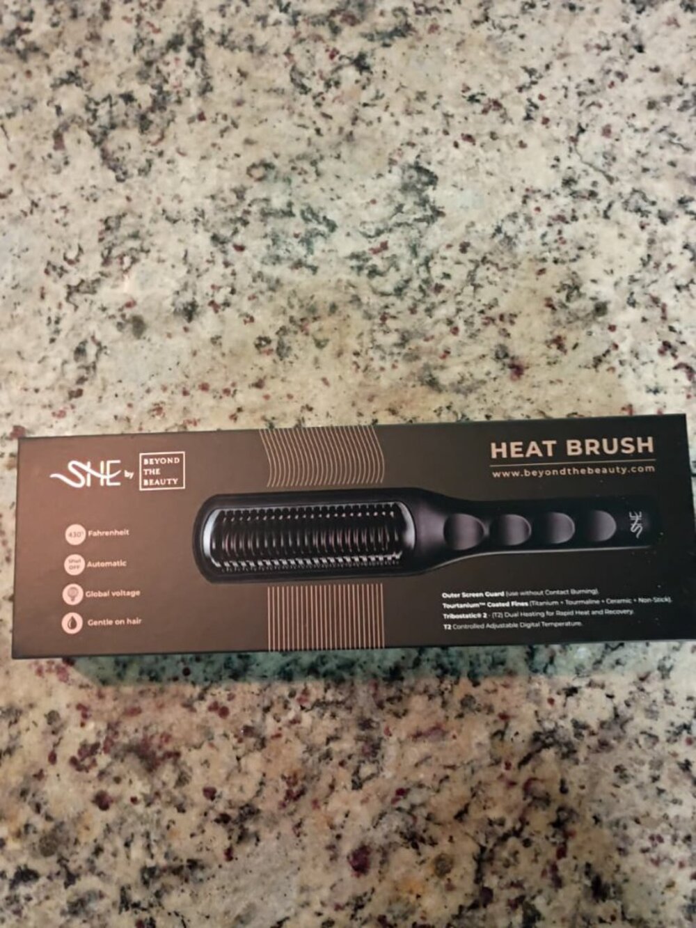 SHE BY BEYOND THE BEAUTY HEAT BRUSH-TITANIUM+TOURMALINE+CERAMIC+NON STICK PLATES